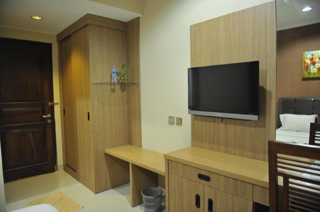 Benito Residence Tangerang Exterior foto