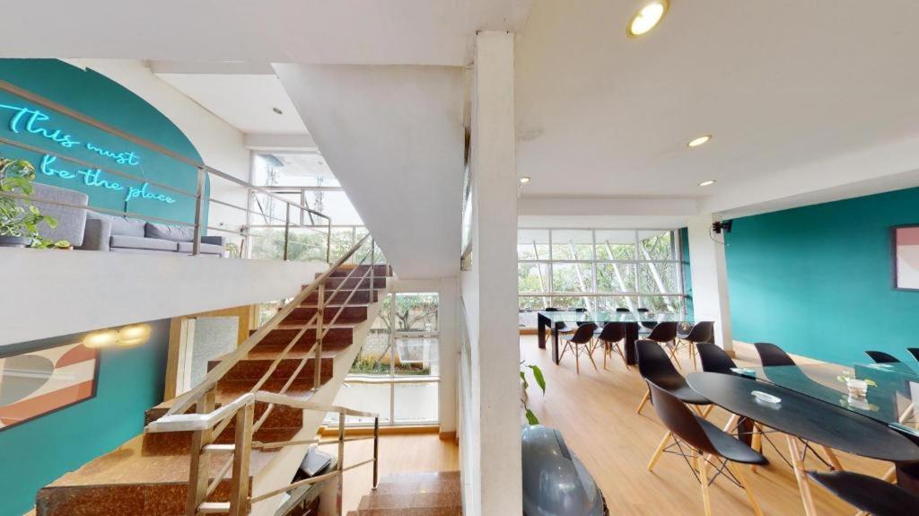 Benito Residence Tangerang Exterior foto